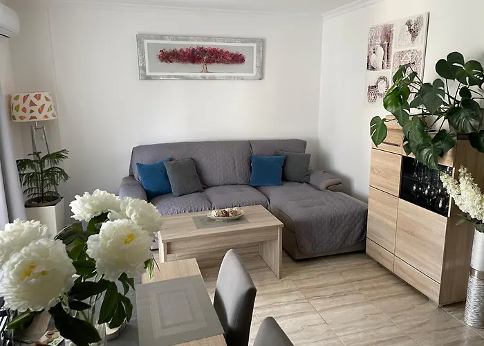 Apartment Near Yumbo And Cita